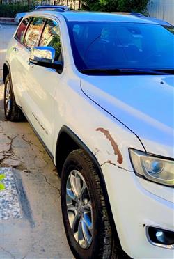 جیپ گراند شیرۆکی